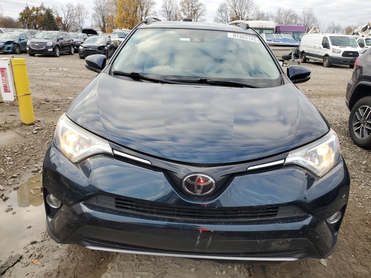 2017 TOYOTA RAV4
