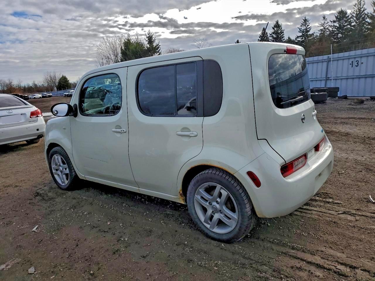 2010 NISSAN CUBE