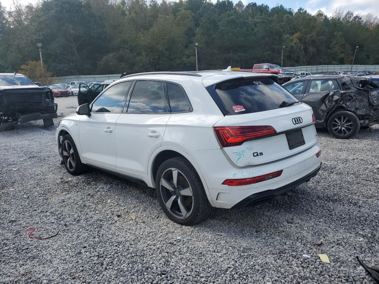 2022 AUDI Q5