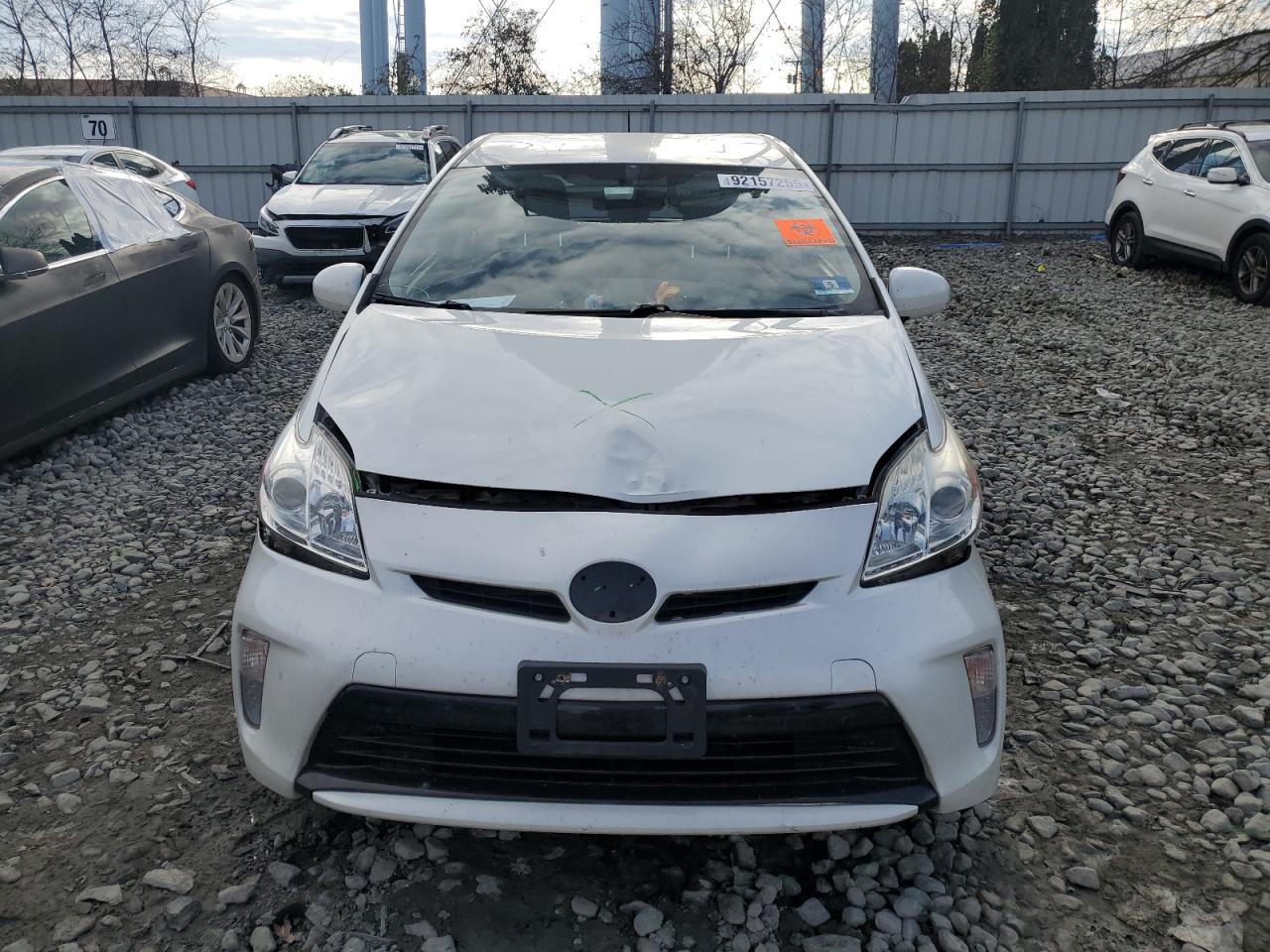 2015 TOYOTA PRIUS