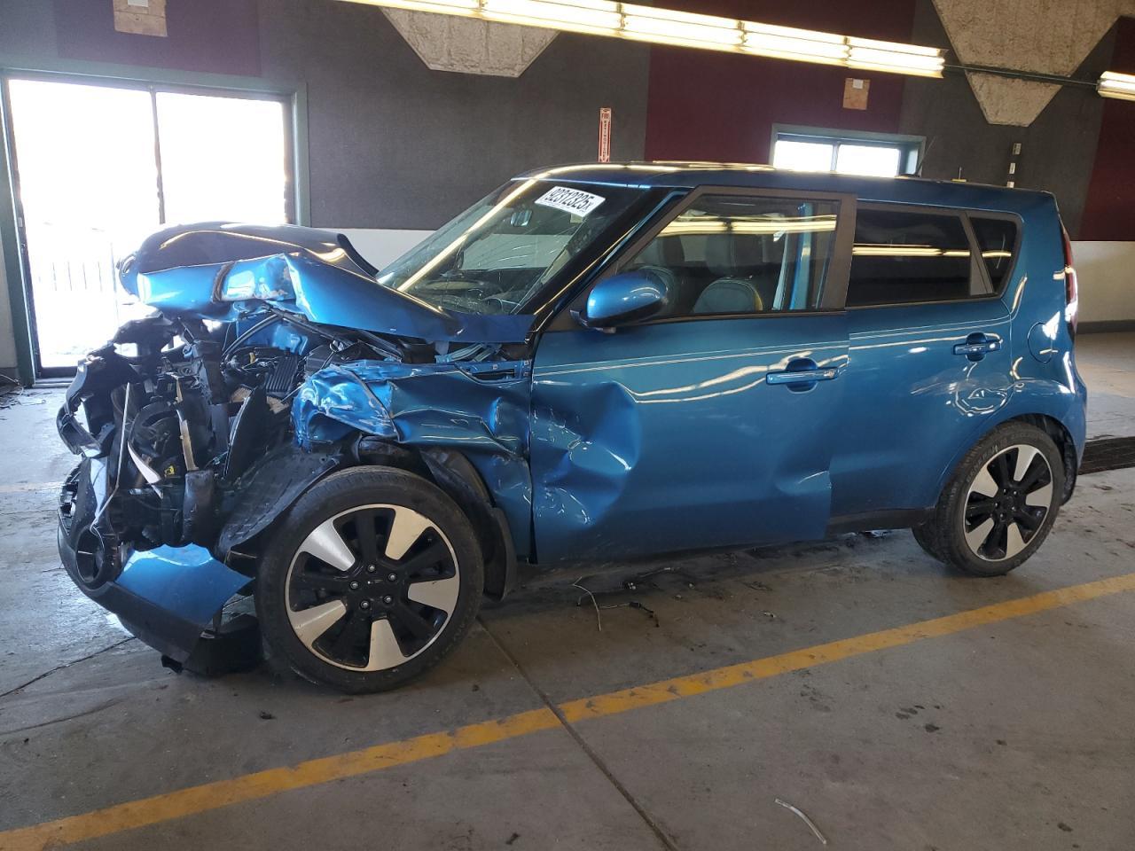 2016 KIA SOUL