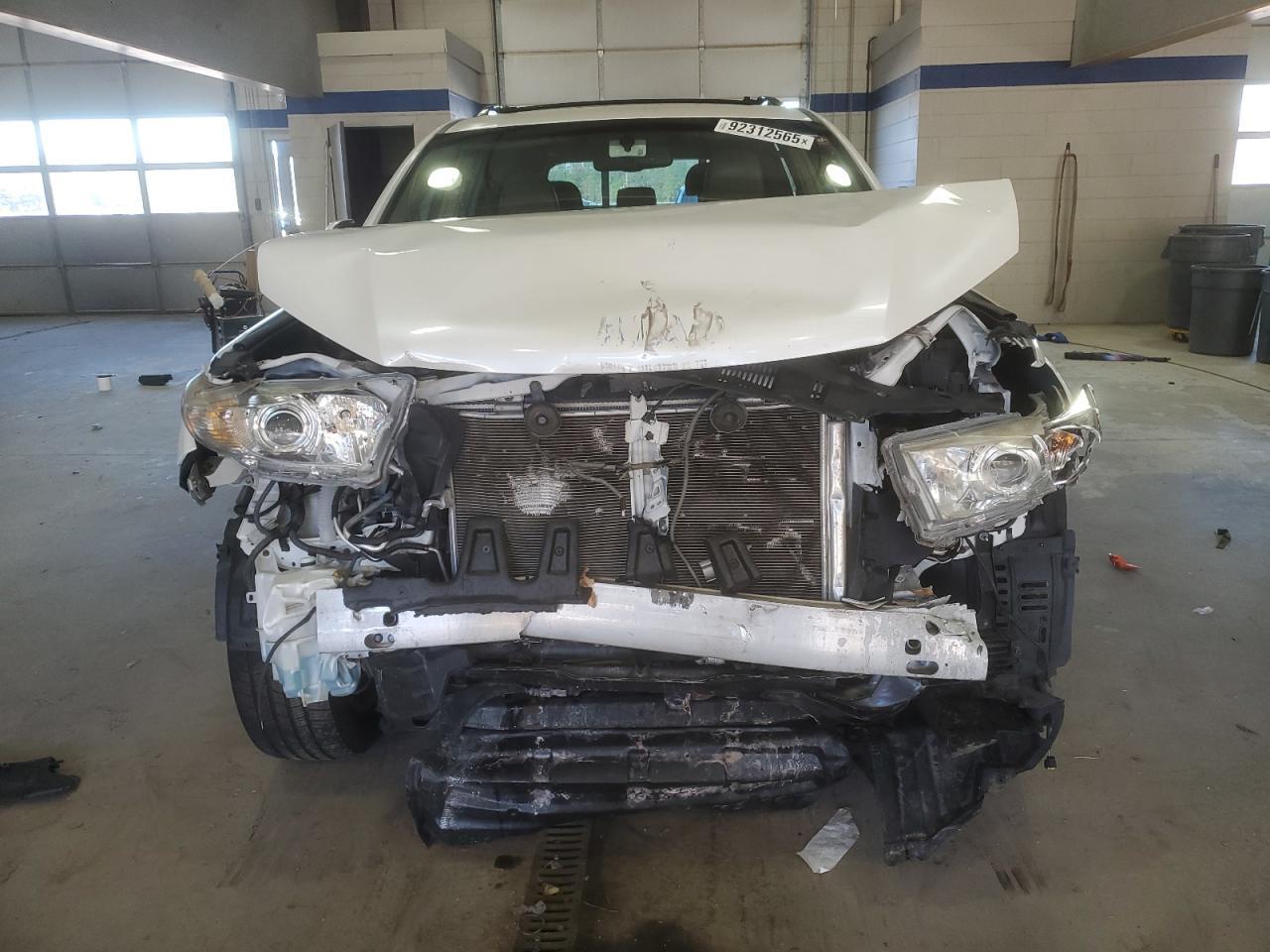 2013 TOYOTA HIGHLANDER