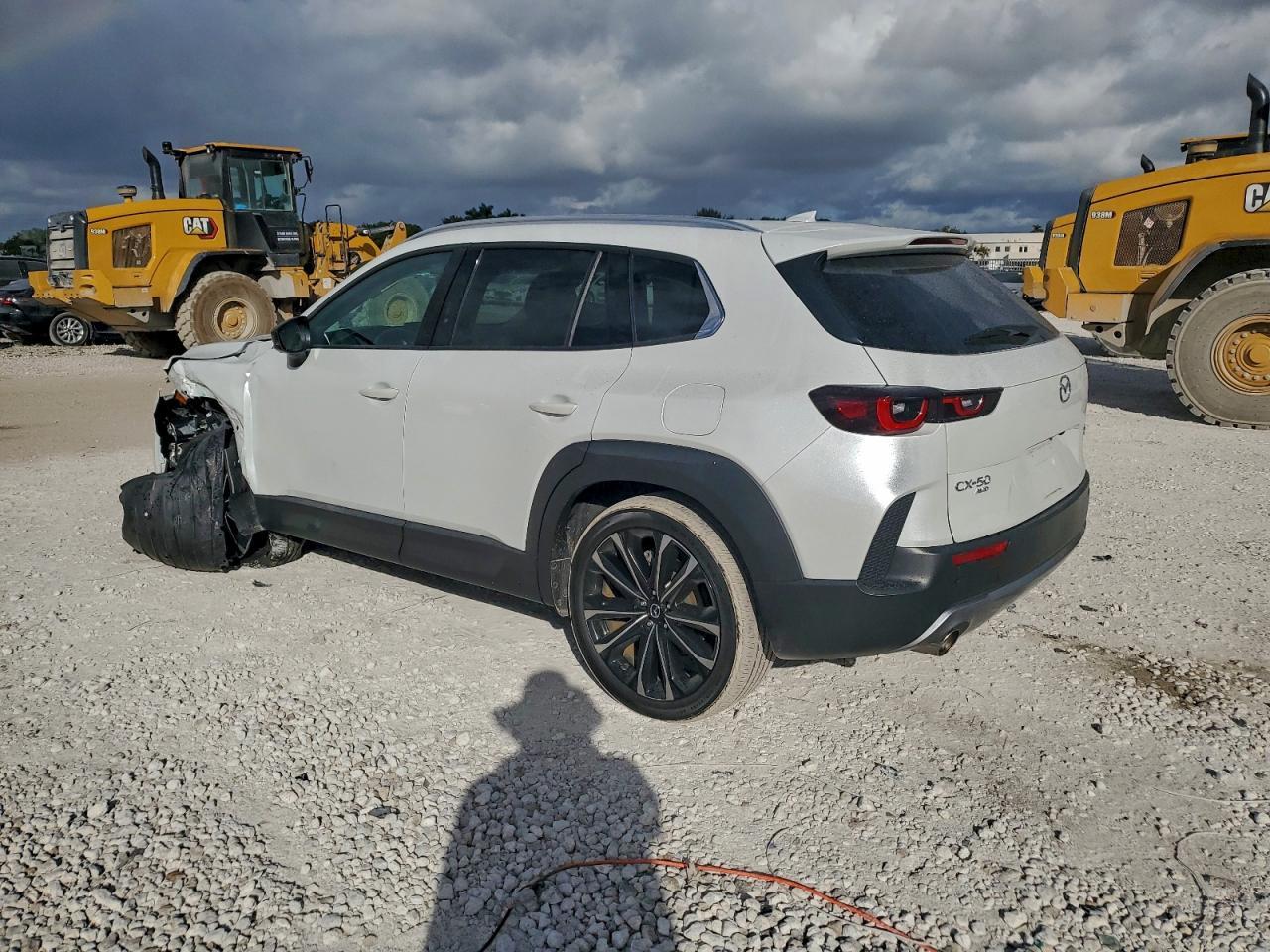 2024 MAZDA CX-50