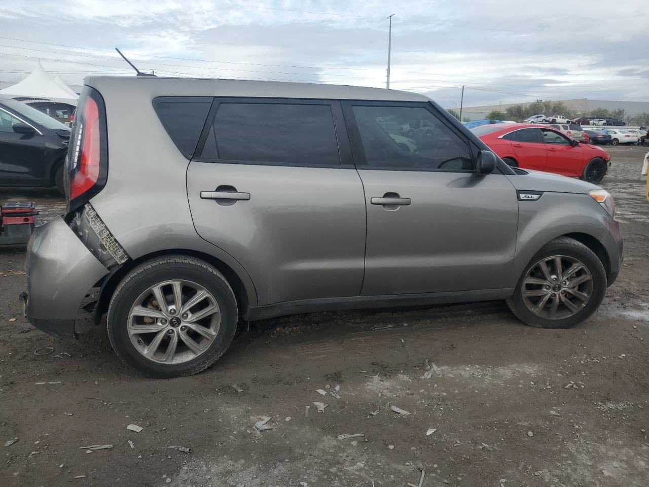 2017 KIA SOUL