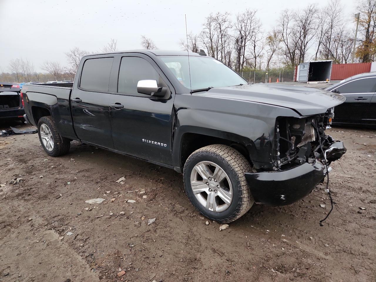2018 CHEVROLET Silverado