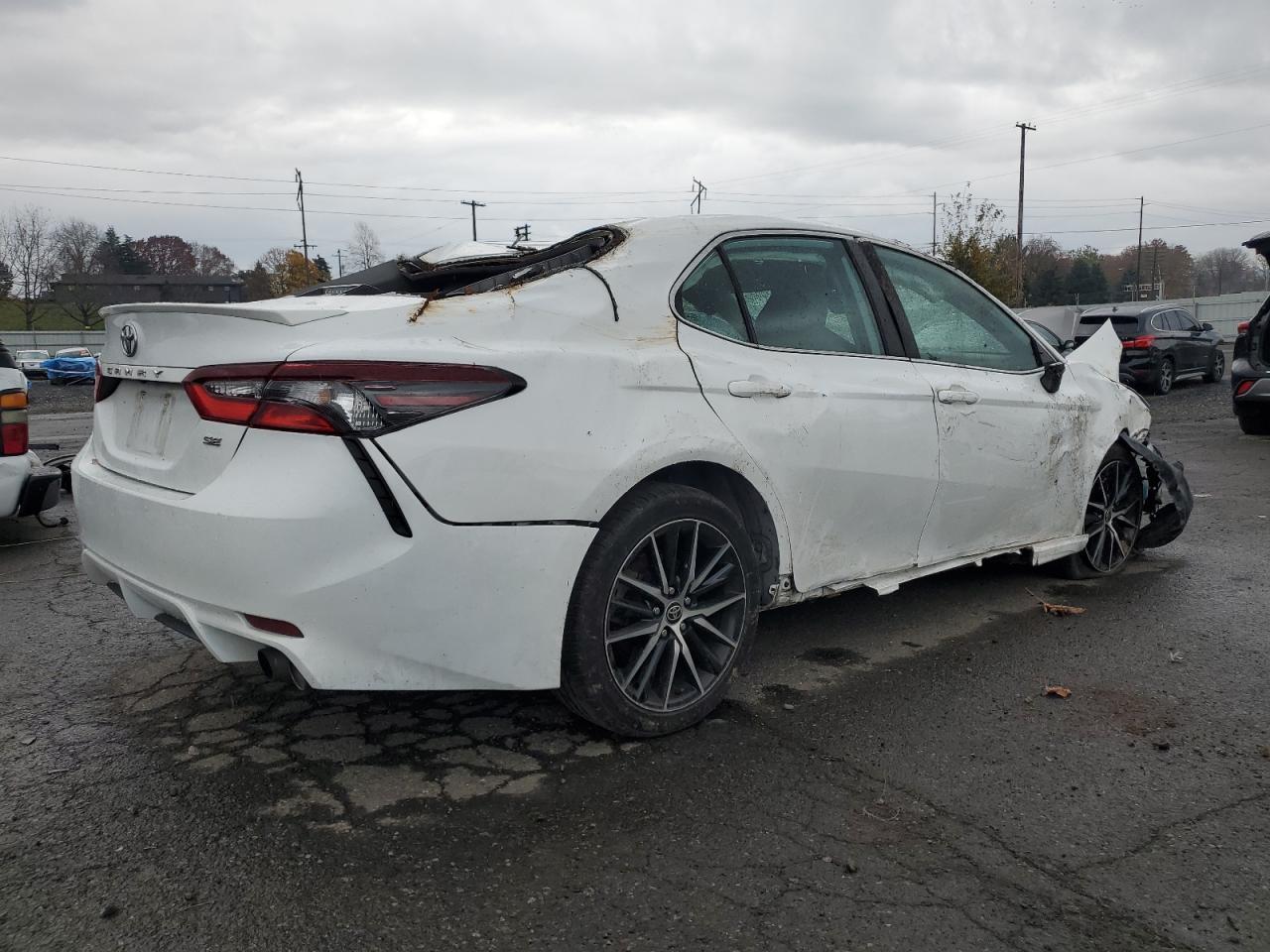 2022 TOYOTA CAMRY