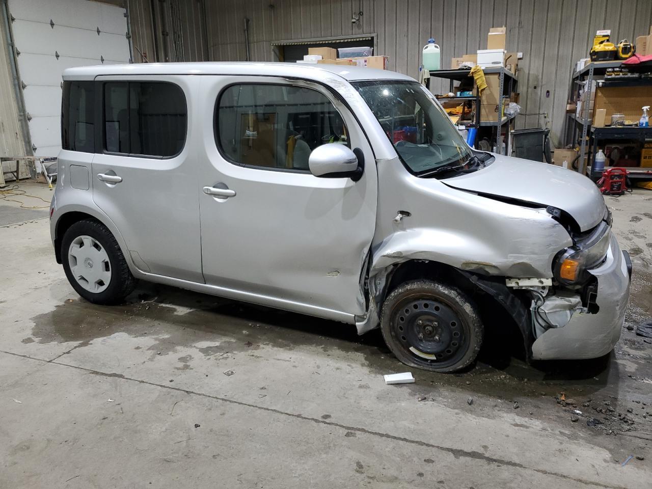 2013 NISSAN CUBE