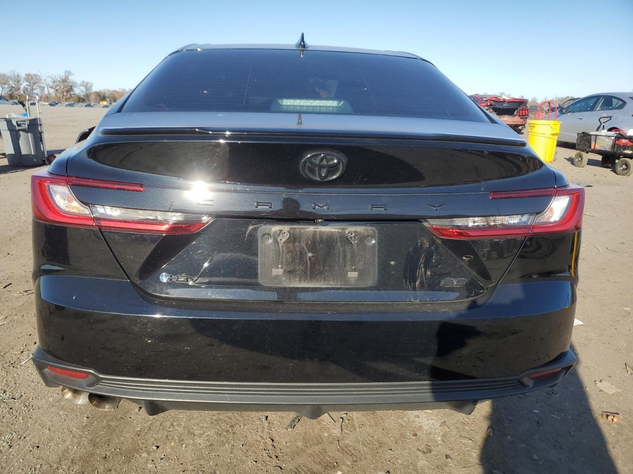 2025 TOYOTA CAMRY