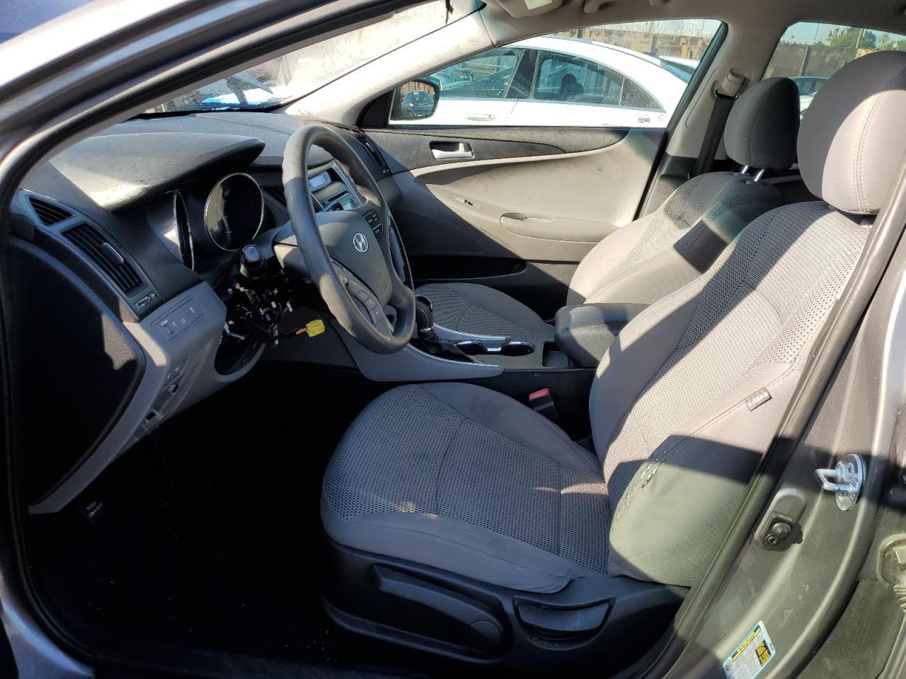 2013 HYUNDAI SONATA