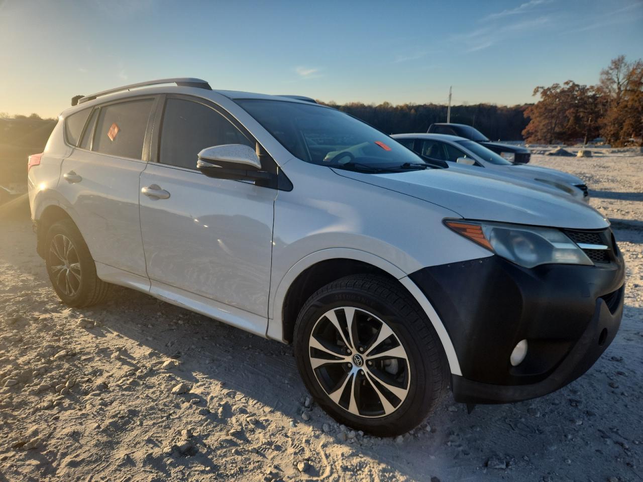 2015 TOYOTA RAV4