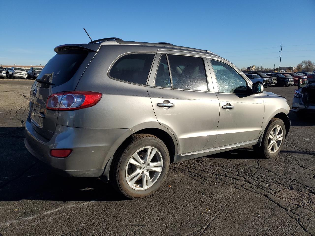 2012 HYUNDAI SANTA FE