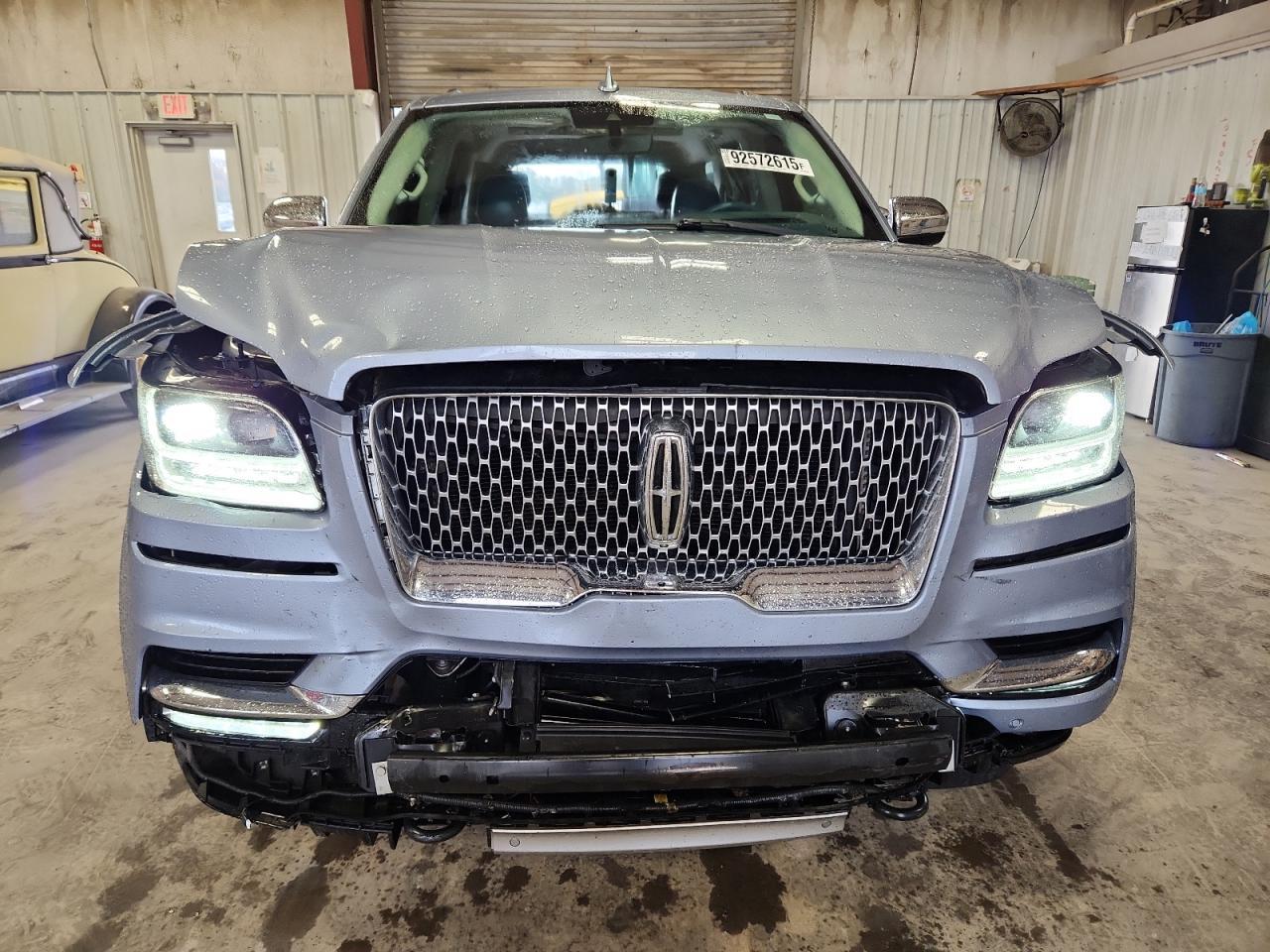2019 LINCOLN Navigator