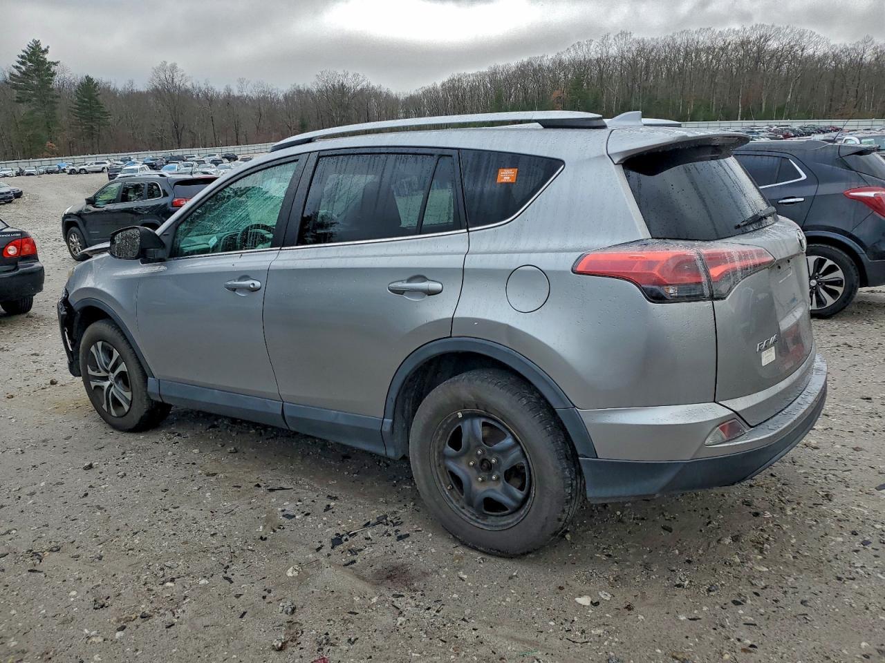 2016 TOYOTA RAV4