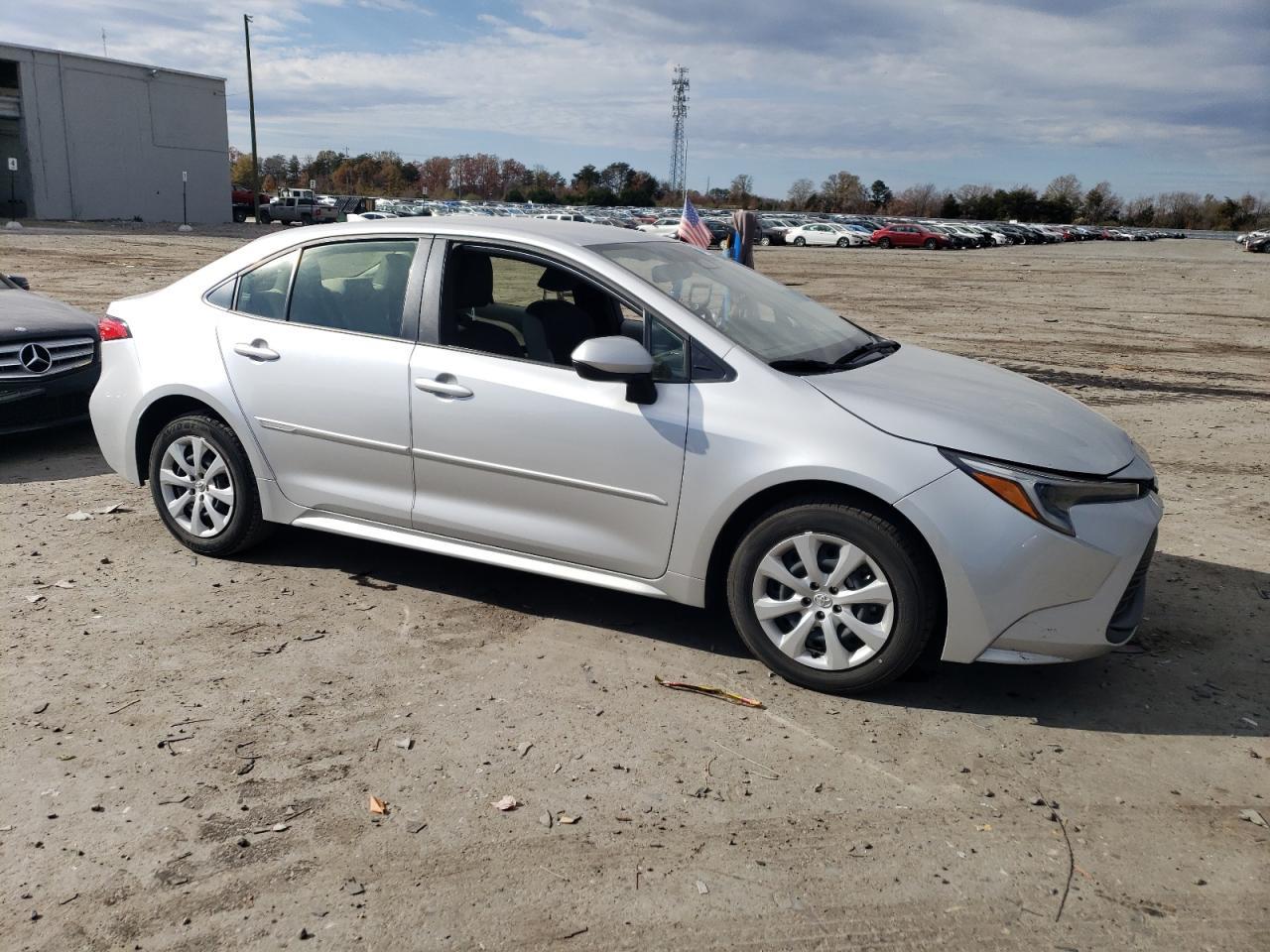 2024 TOYOTA COROLLA