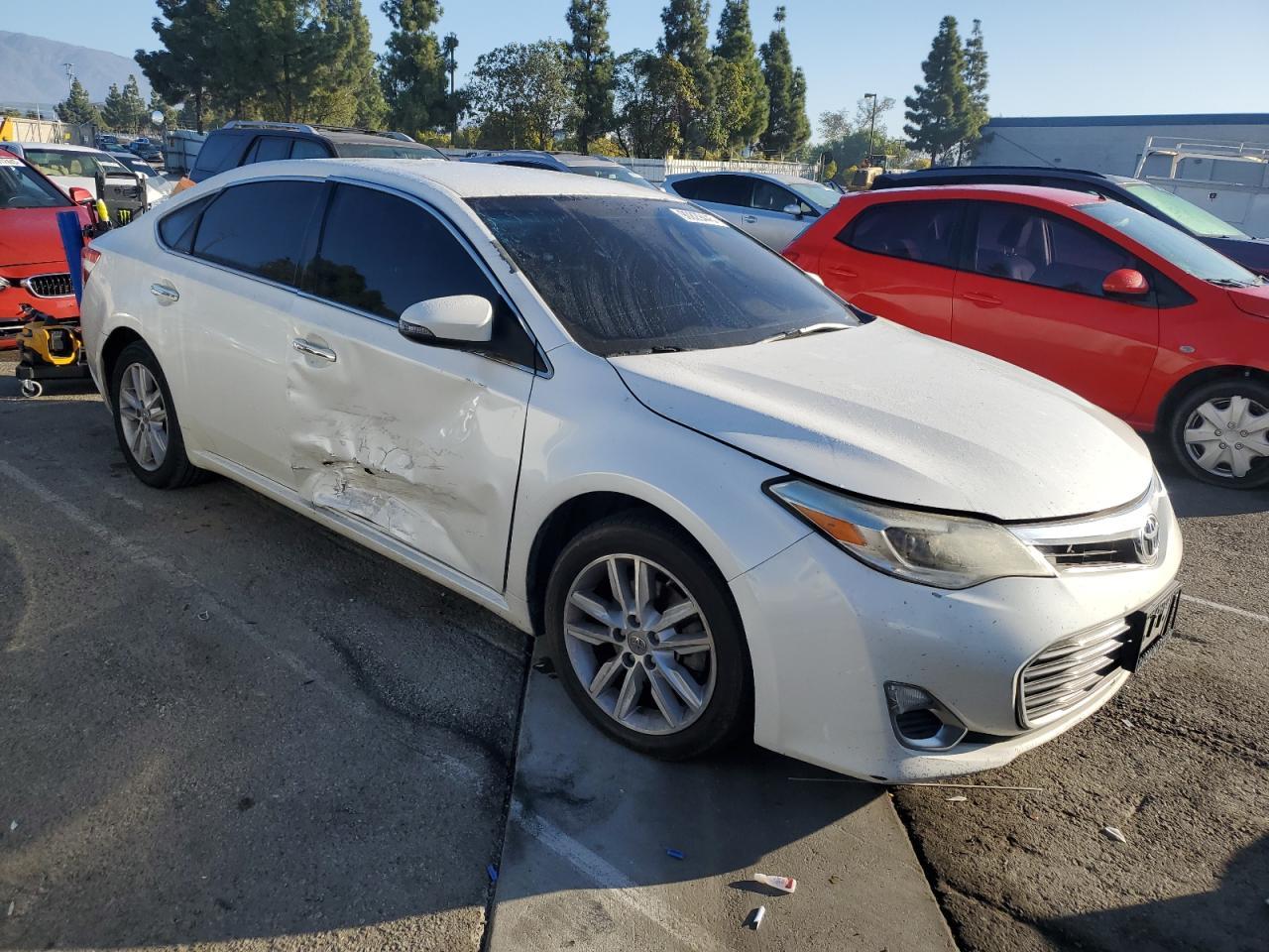 2015 TOYOTA Avalon