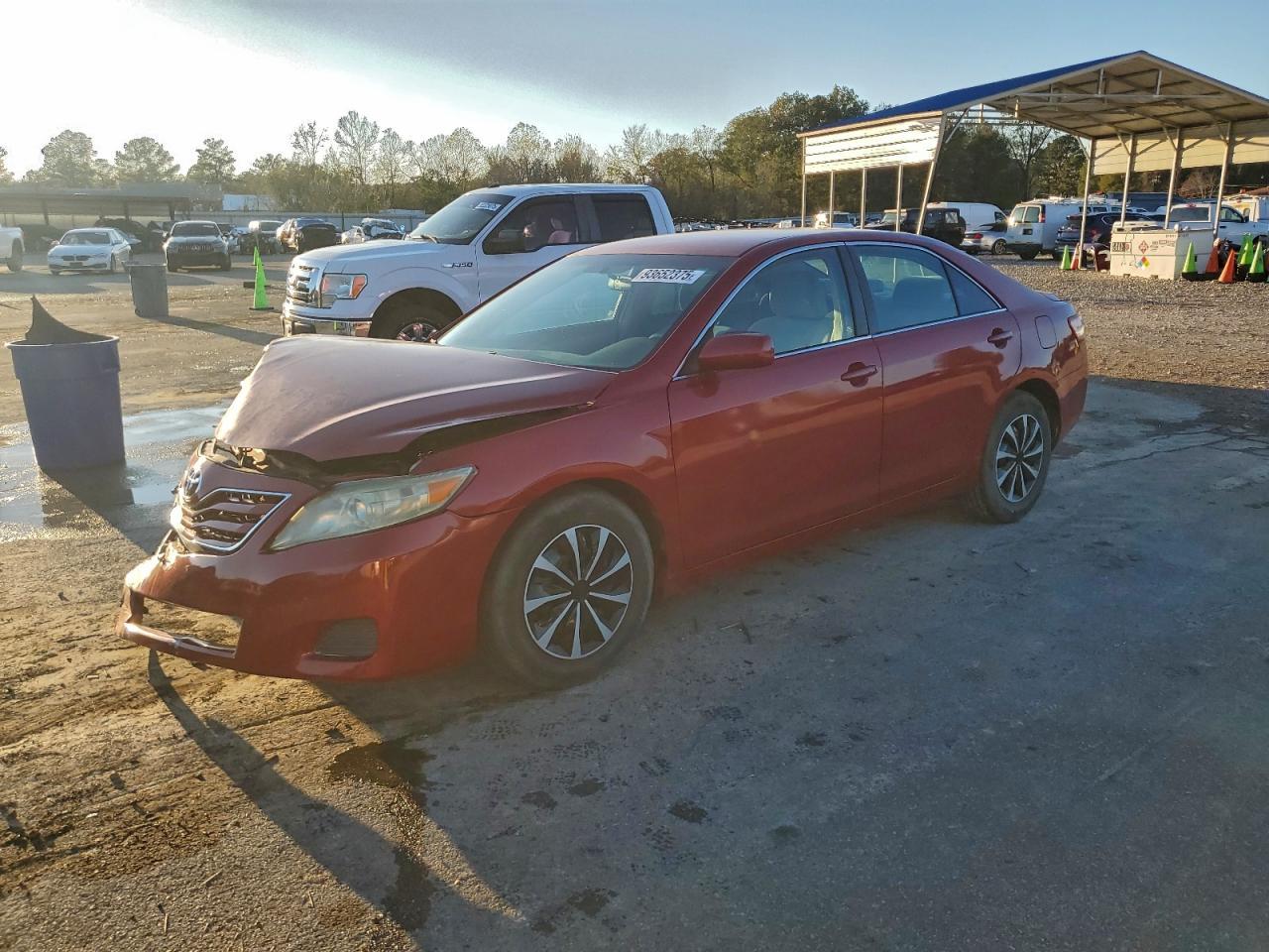 2011 TOYOTA CAMRY