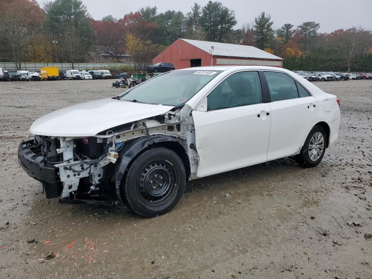 2014 TOYOTA CAMRY