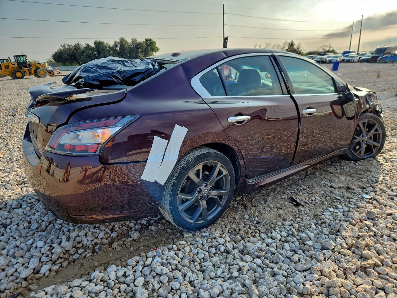 2014 NISSAN Maxima