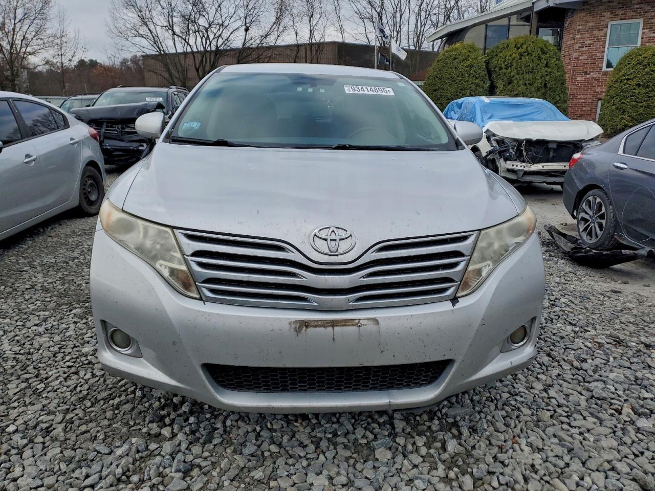 2011 TOYOTA VENZA