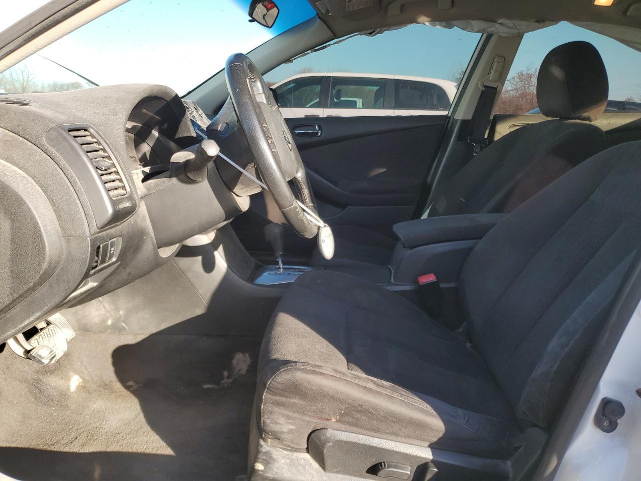 2010 NISSAN ALTIMA