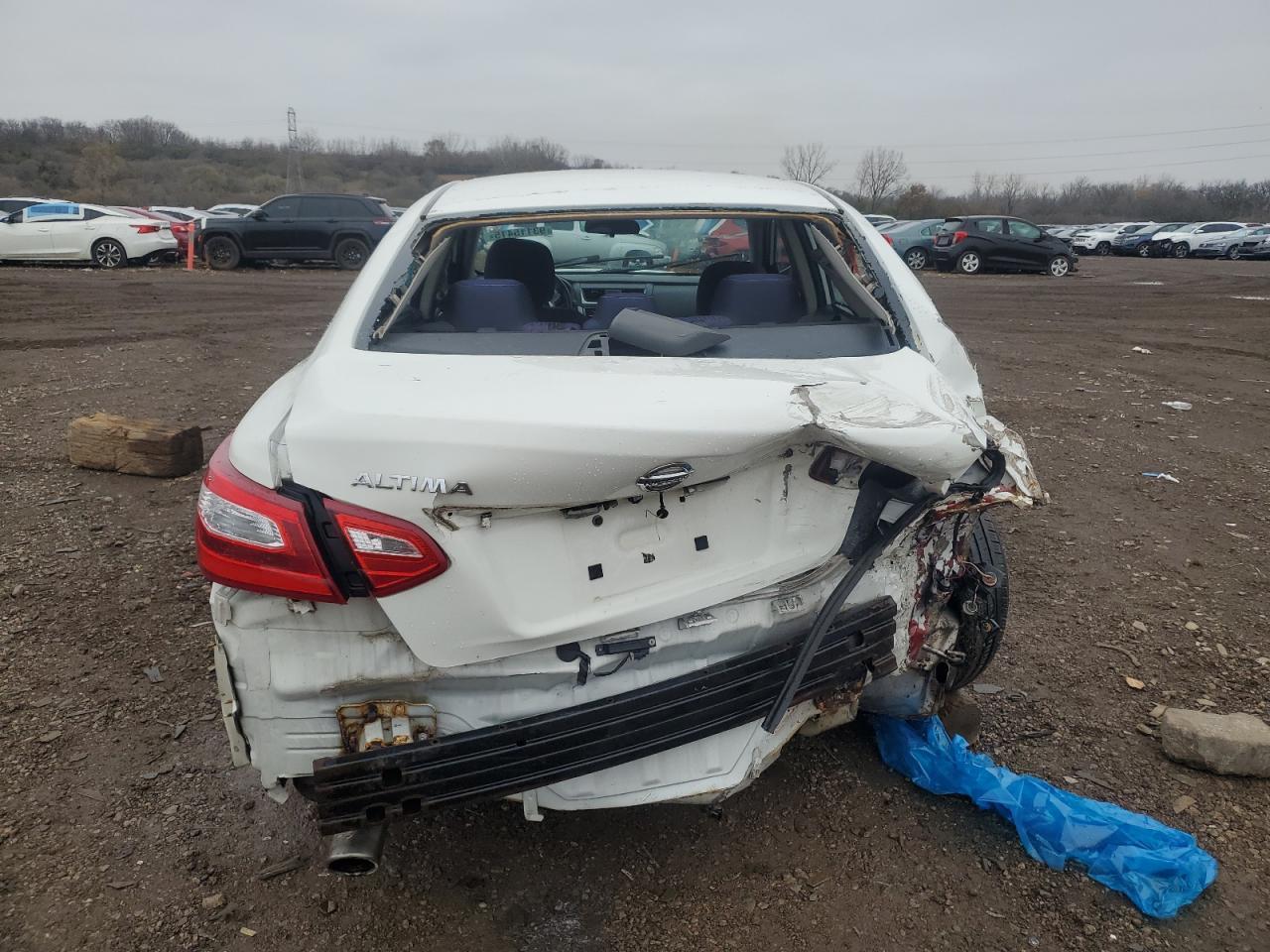 2016 NISSAN ALTIMA