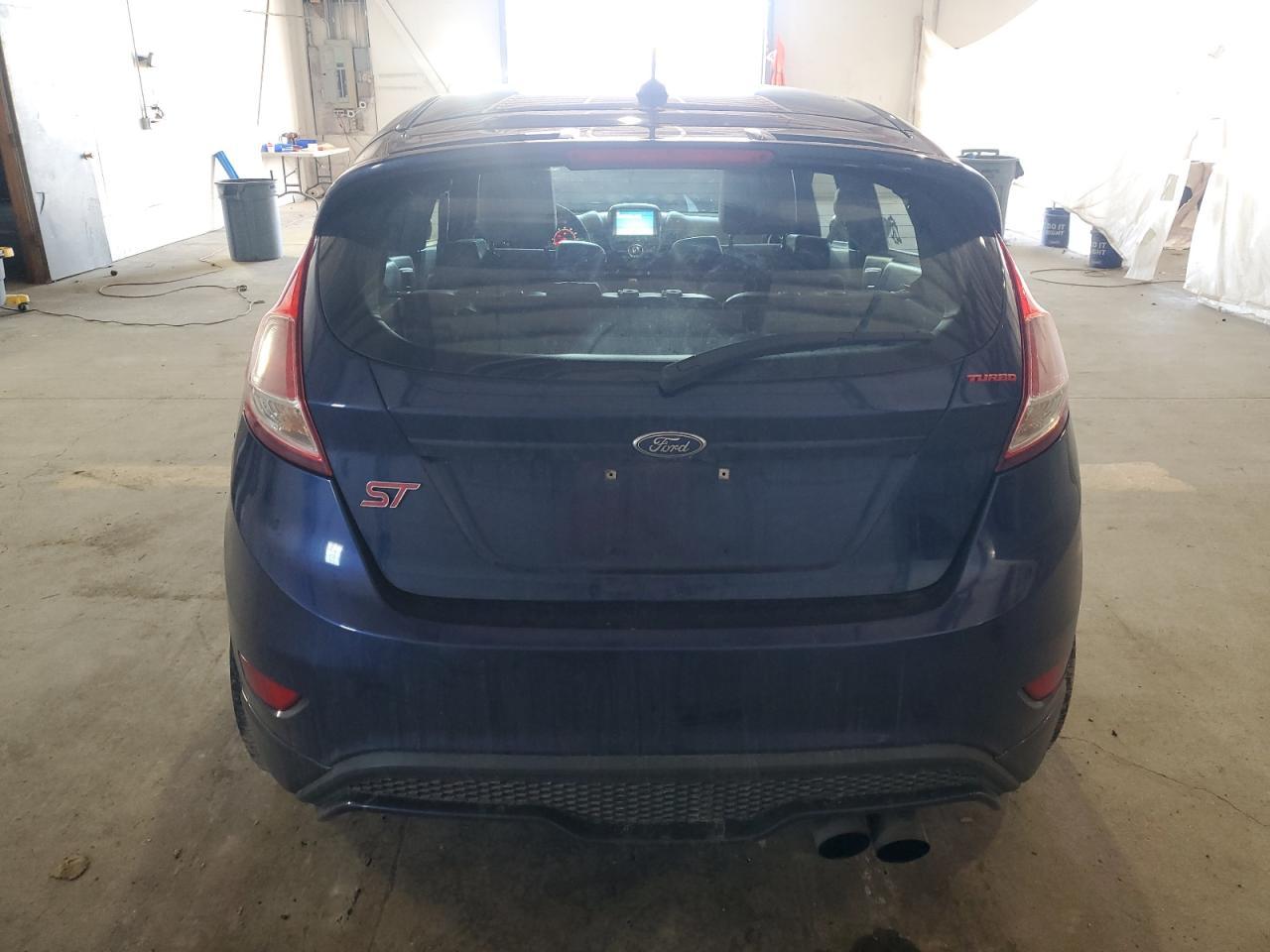 2016 FORD Fiesta