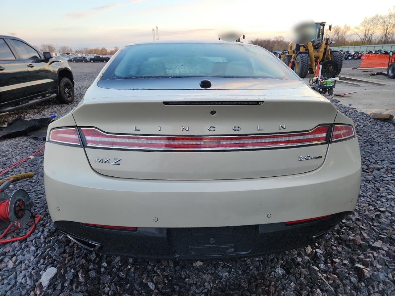 2016 LINCOLN MKZ