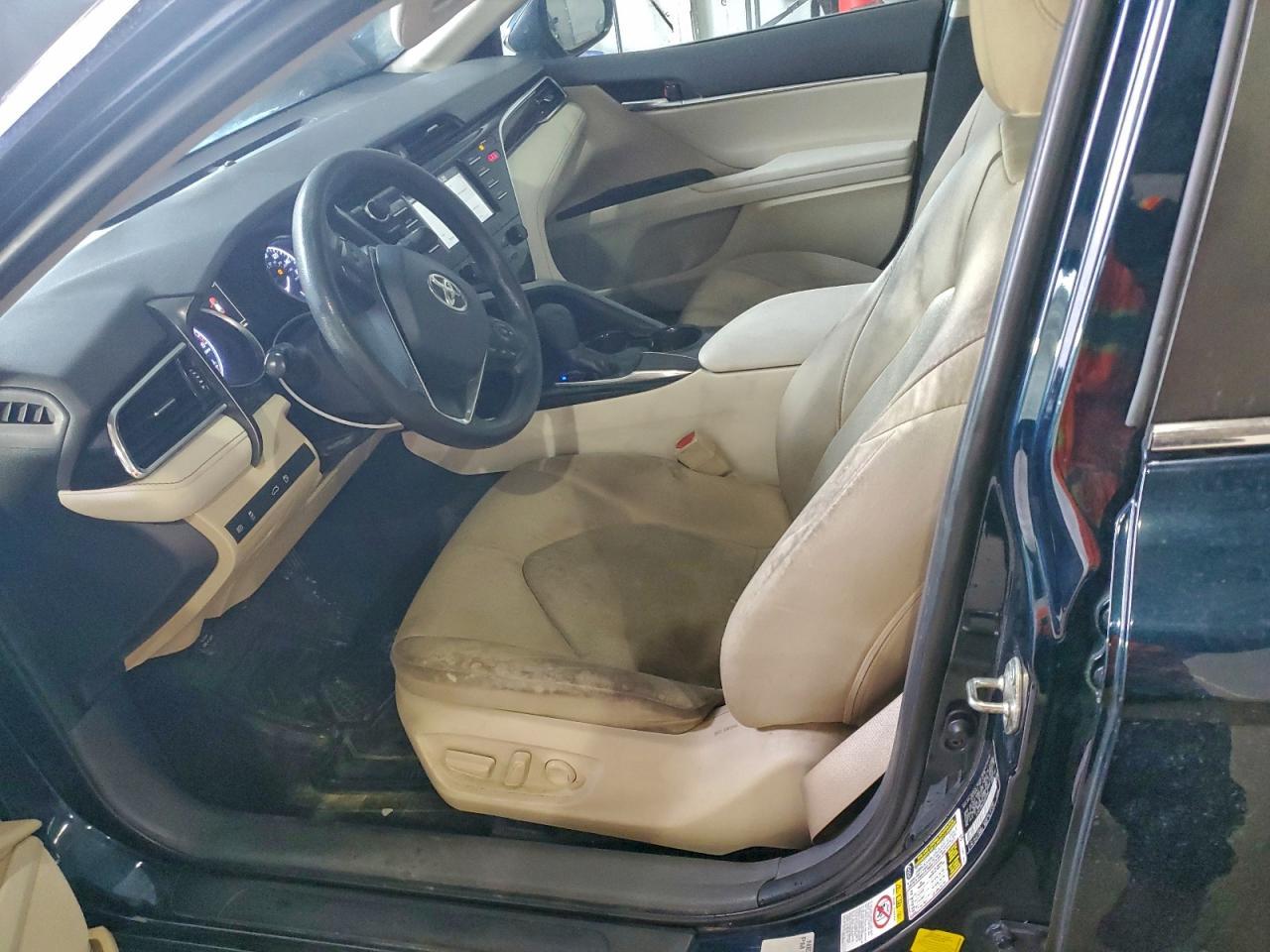 2018 TOYOTA CAMRY