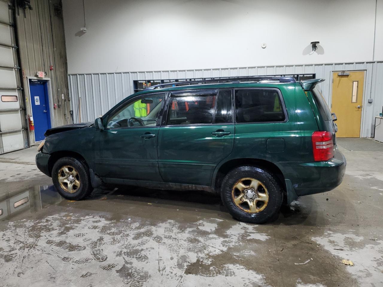 2003 TOYOTA HIGHLANDER