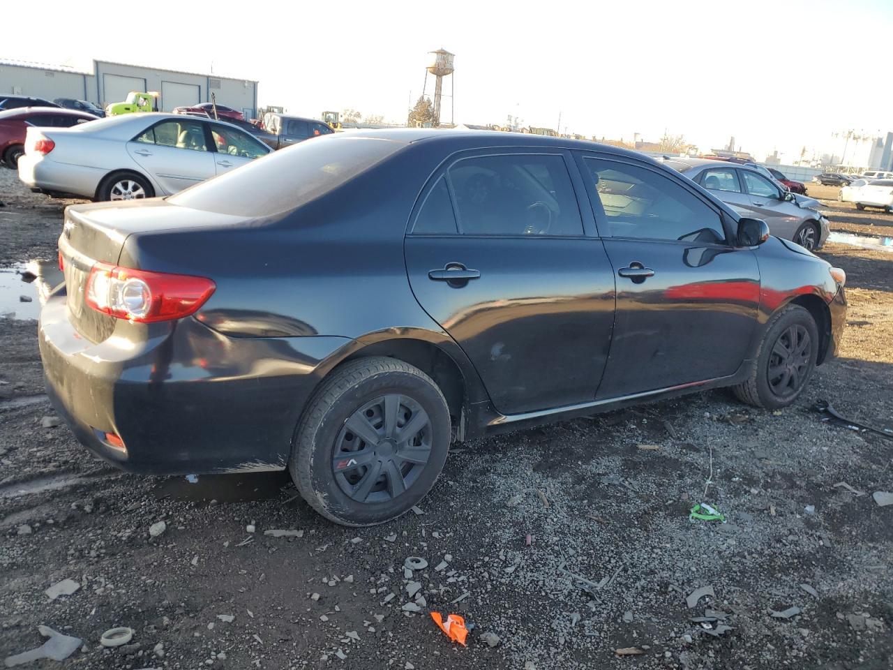 2011 TOYOTA COROLLA