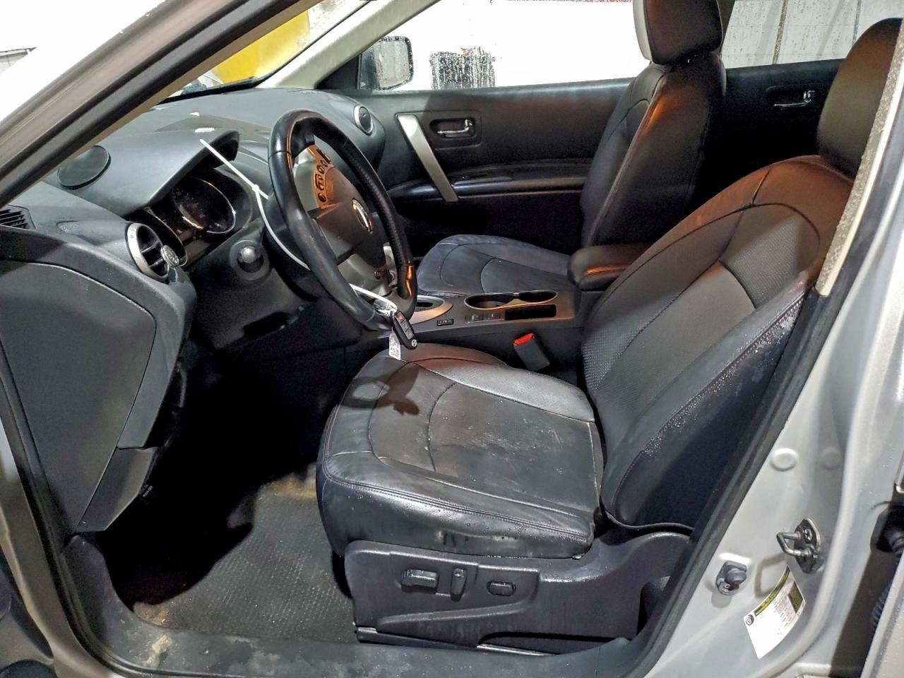 2012 DODGE Avenger