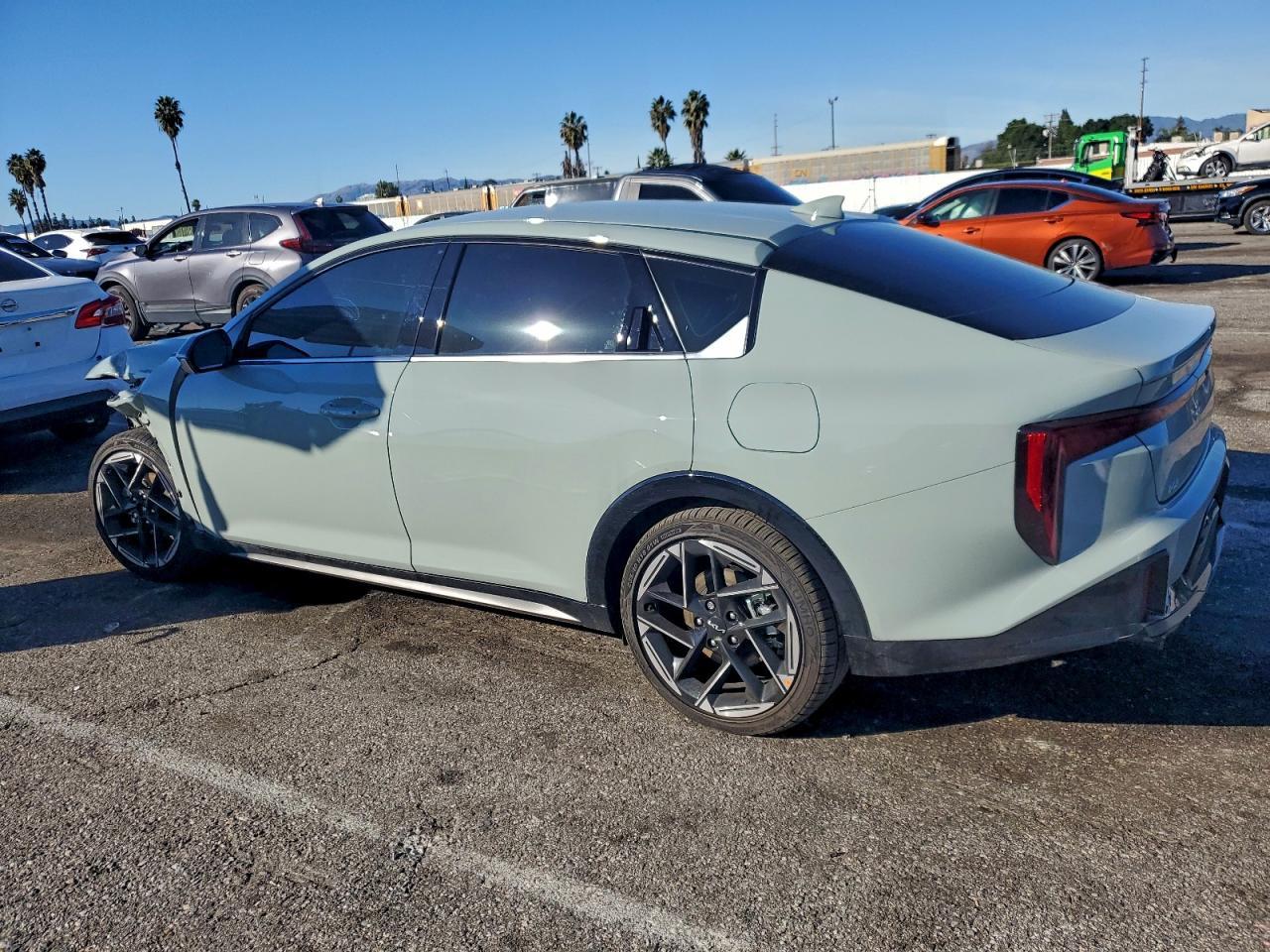 2025 KIA K4