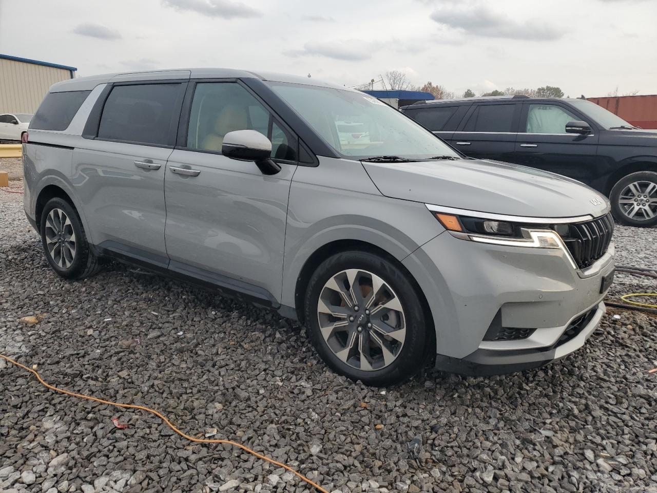 2024 KIA Carnival