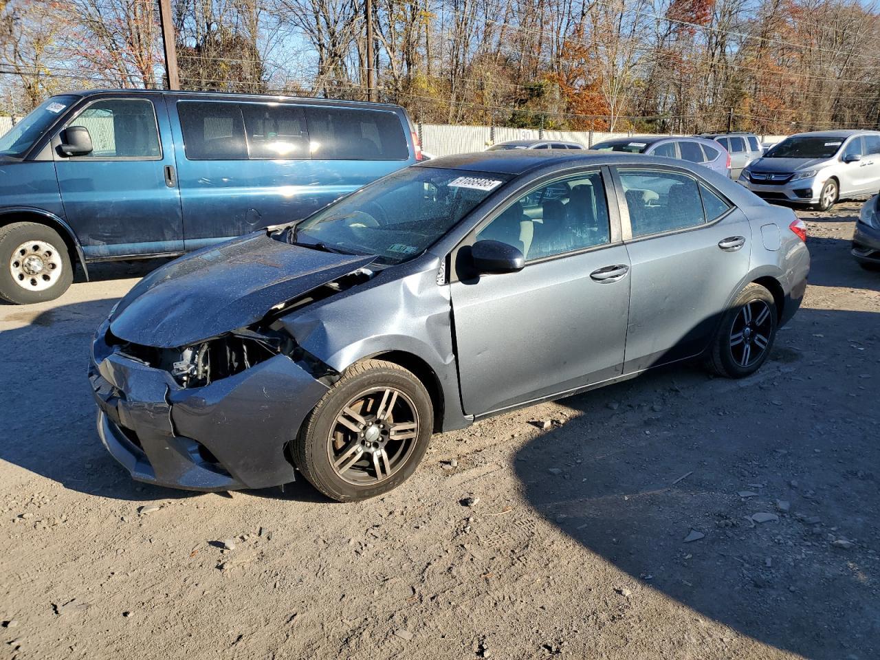 2016 TOYOTA COROLLA