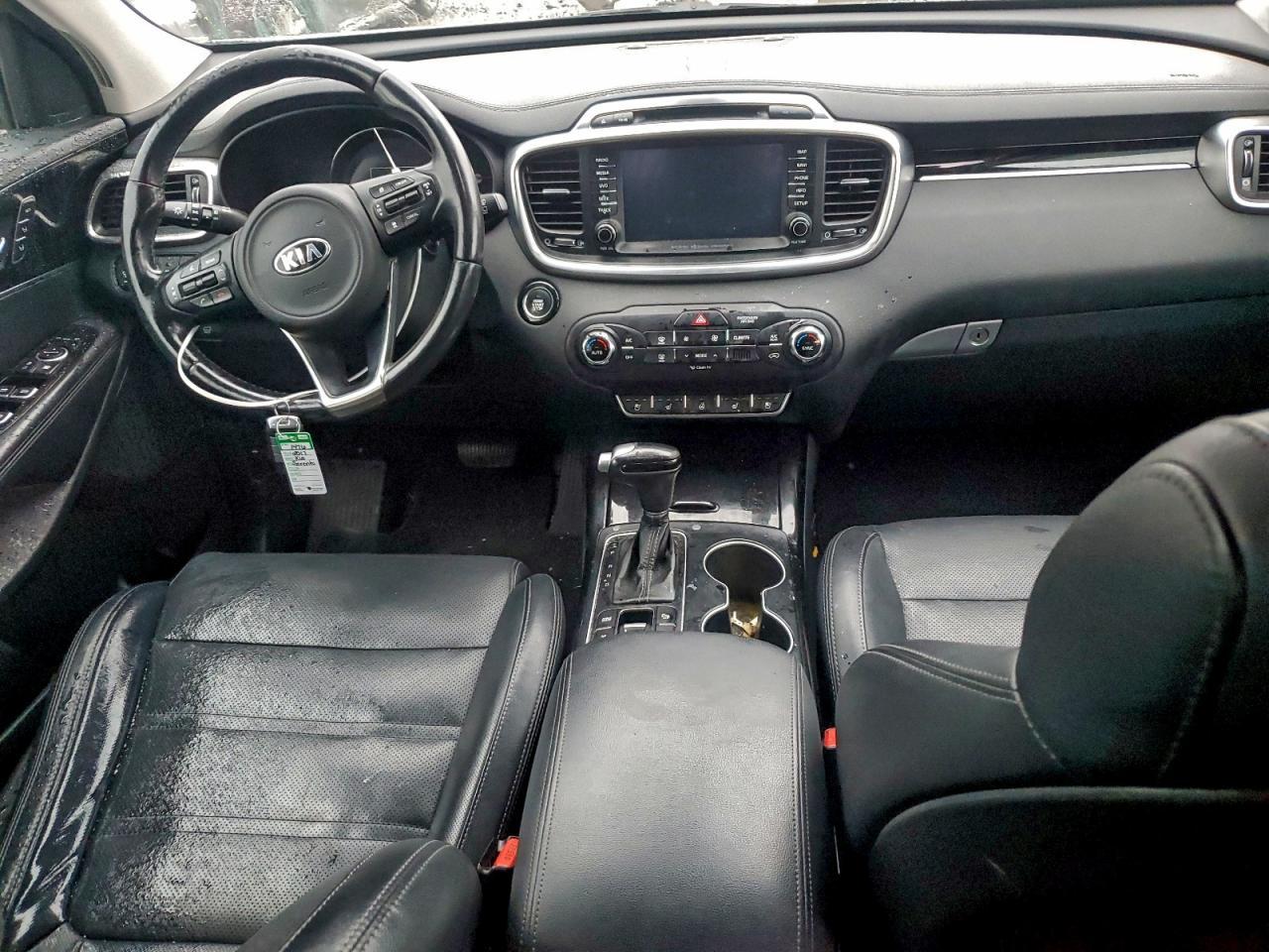 2017 KIA SORENTO