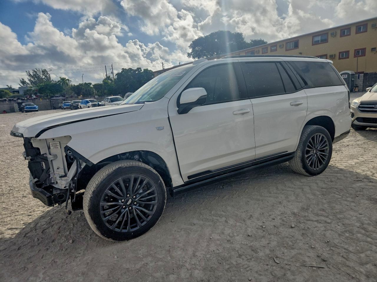 2025 CADILLAC ESCALADE