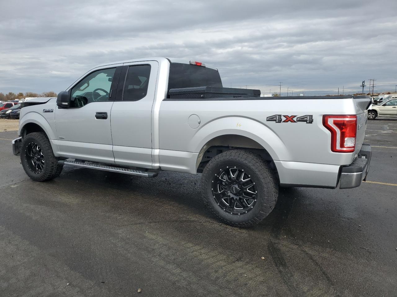 2015 FORD F-150