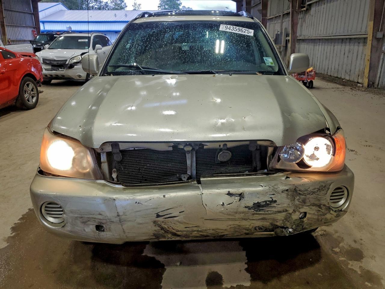 2003 TOYOTA HIGHLANDER