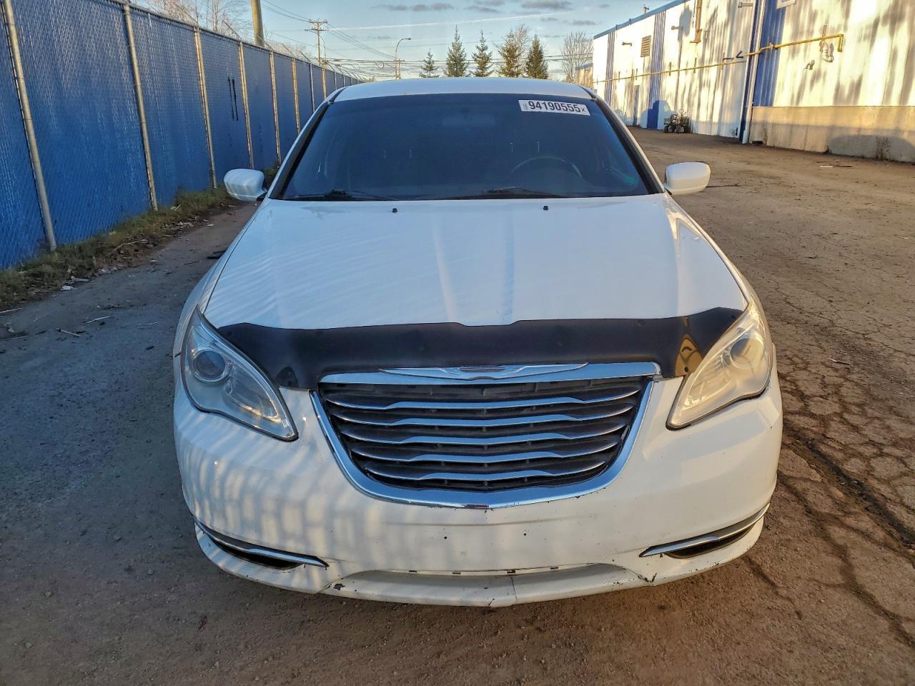 2014 CHRYSLER 200