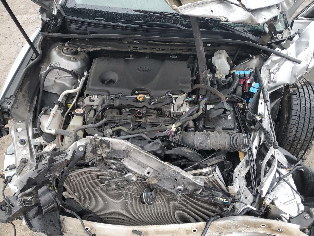 2019 TOYOTA CAMRY