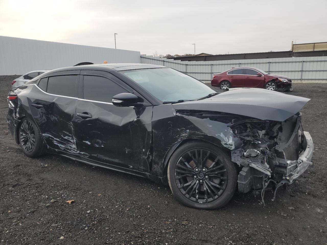 2018 NISSAN Maxima