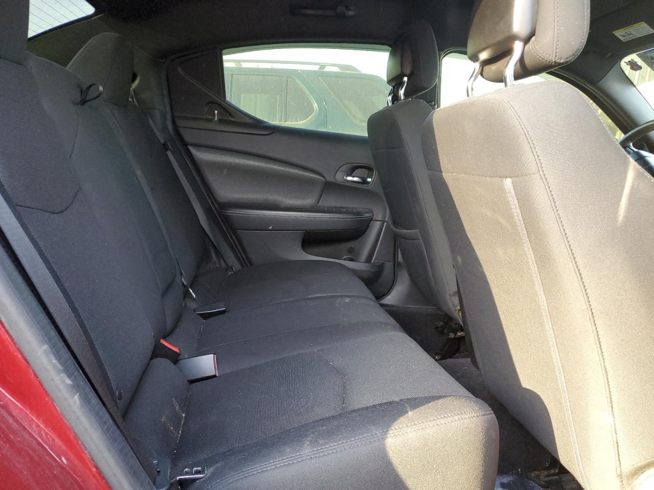 2014 DODGE Avenger