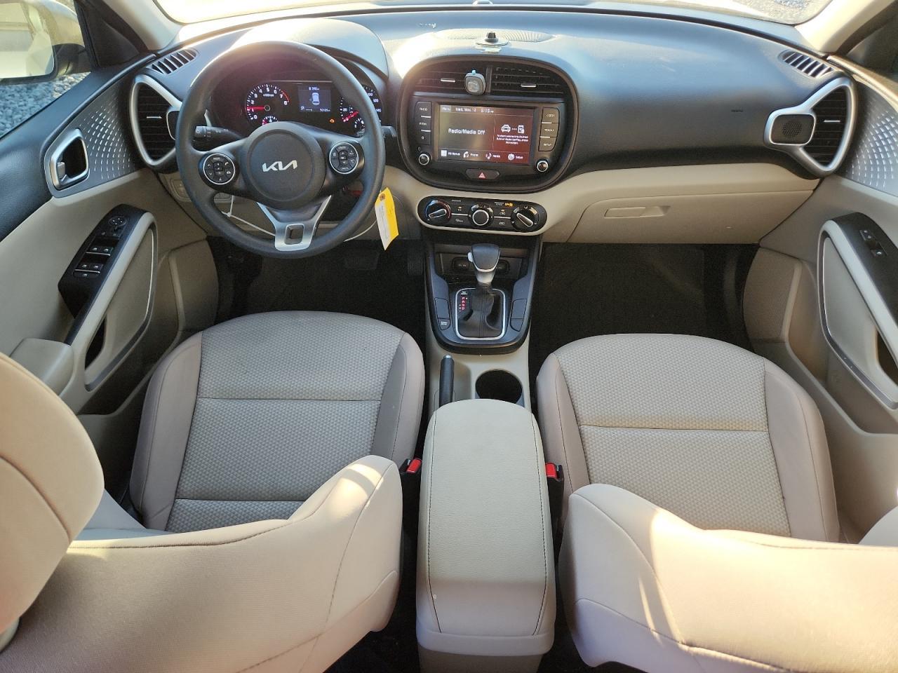 2022 KIA SOUL