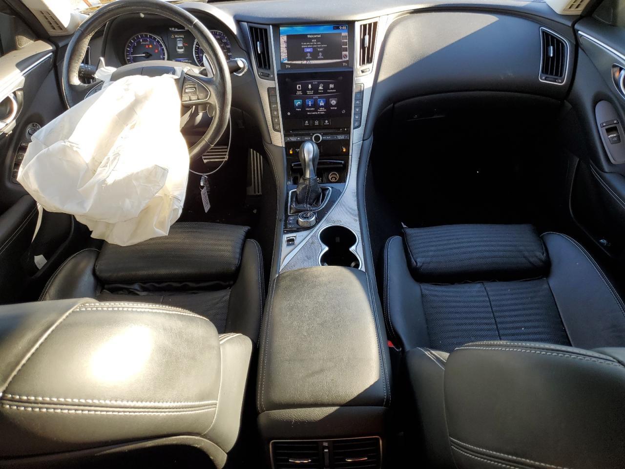 2015 INFINITI Q50