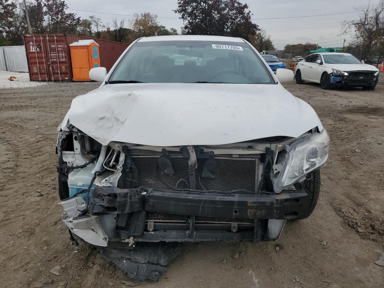 2011 TOYOTA CAMRY