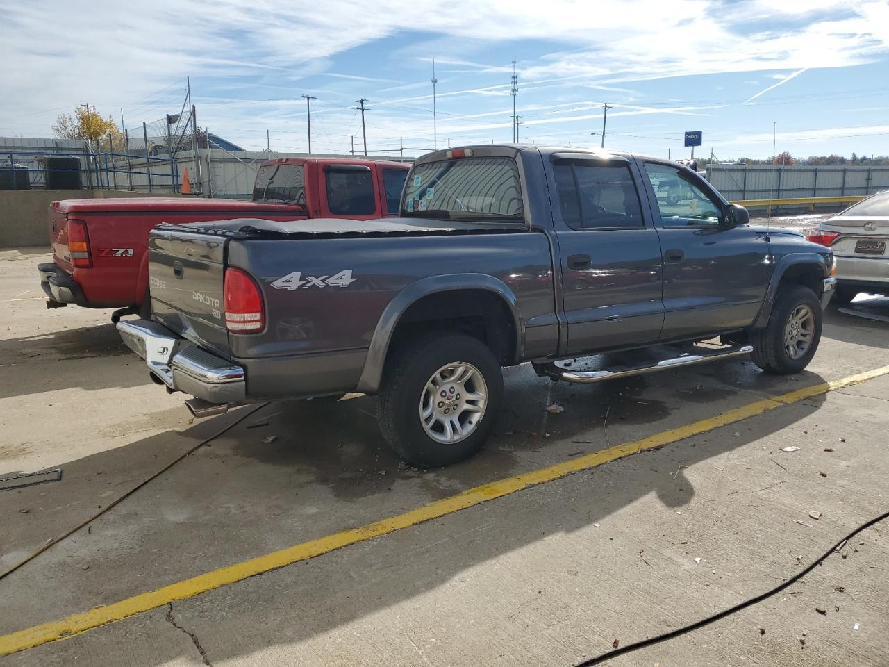 2004 DODGE Dakota