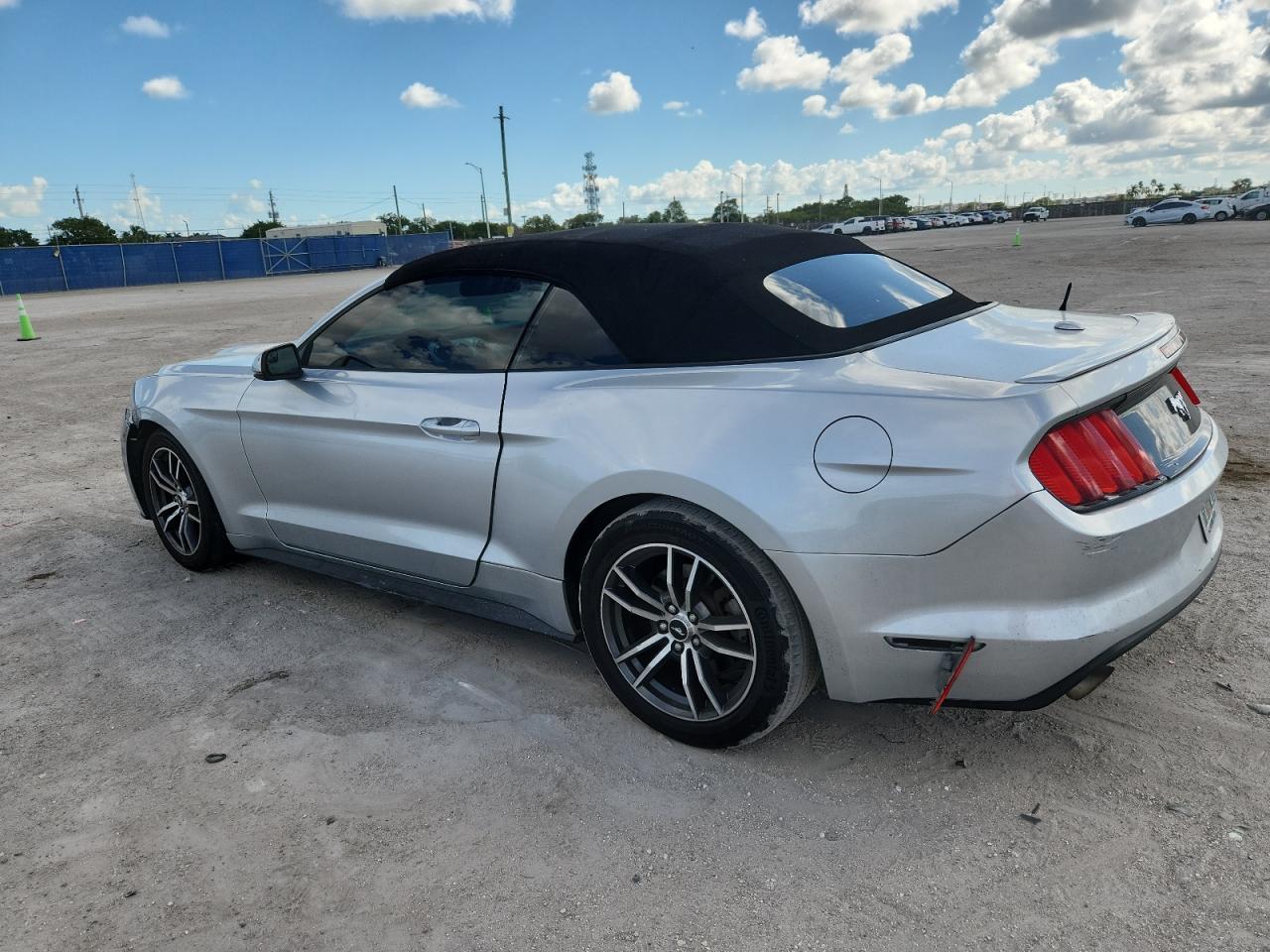 2017 FORD MUSTANG