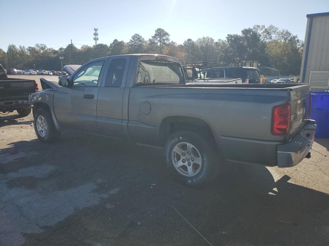 2006 DODGE Dakota