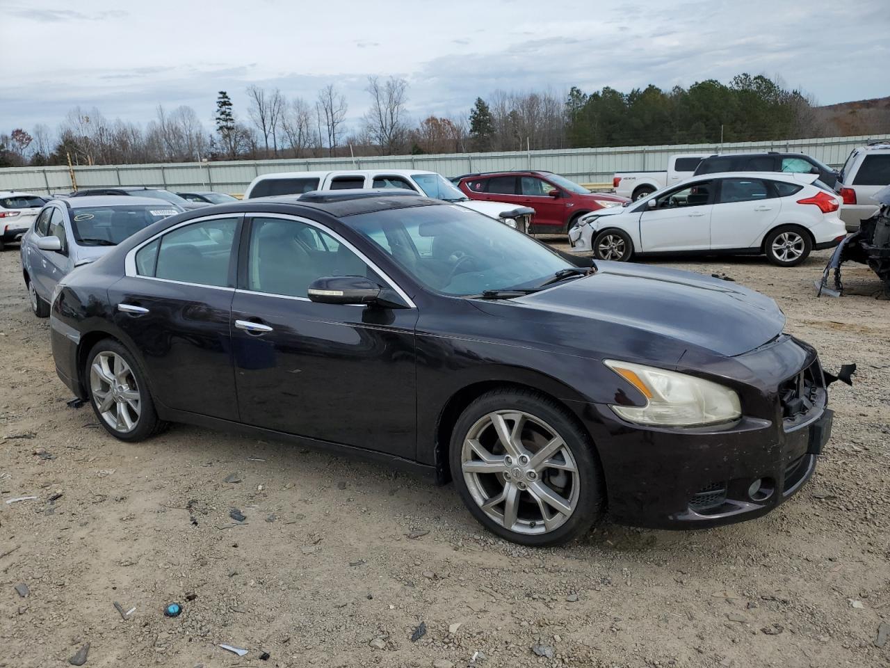 2012 NISSAN Maxima