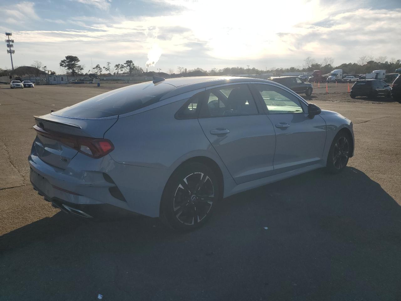 2021 KIA K5